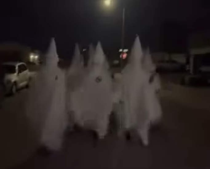 El Paso civil rights leaders, officials condemn youth in KKK robes and demand school action — Patchogue Schools news